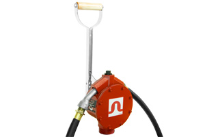 FR152 HAND PUMP, SUCTION PIPE 3/4" X 8' HOSE, NOZZLE 20 GPM